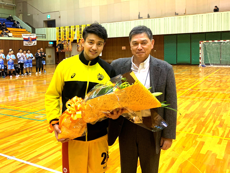 東江選手と西村オーナー