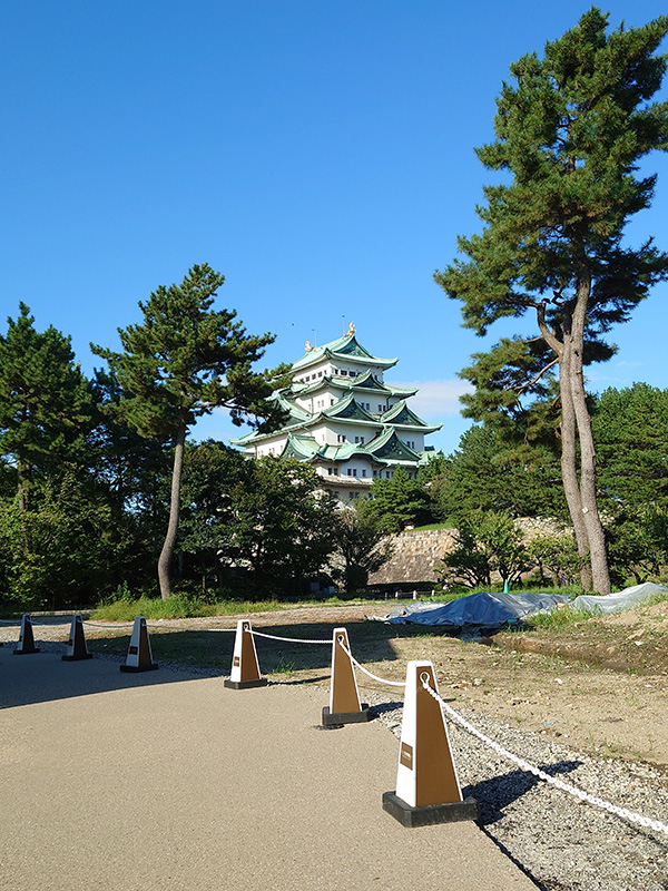 名古屋城